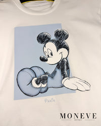 T-shirt Mickey Paris – Klasyczny Basic z Nutką Magii — widok 2