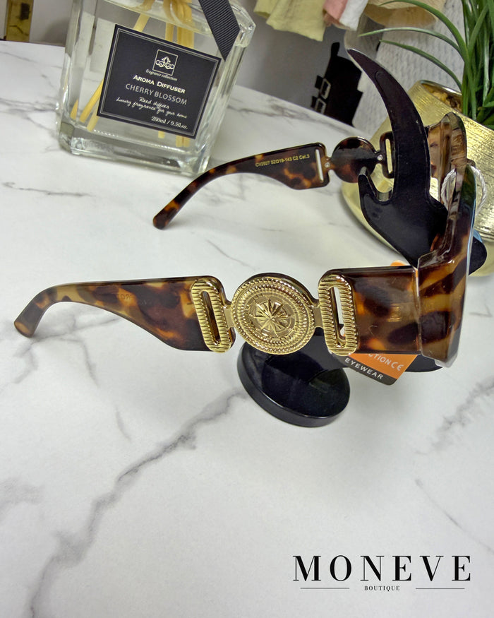 Geometryczne Okulary Tortoise Gold - Luksusowy Akcent Vintage — detal